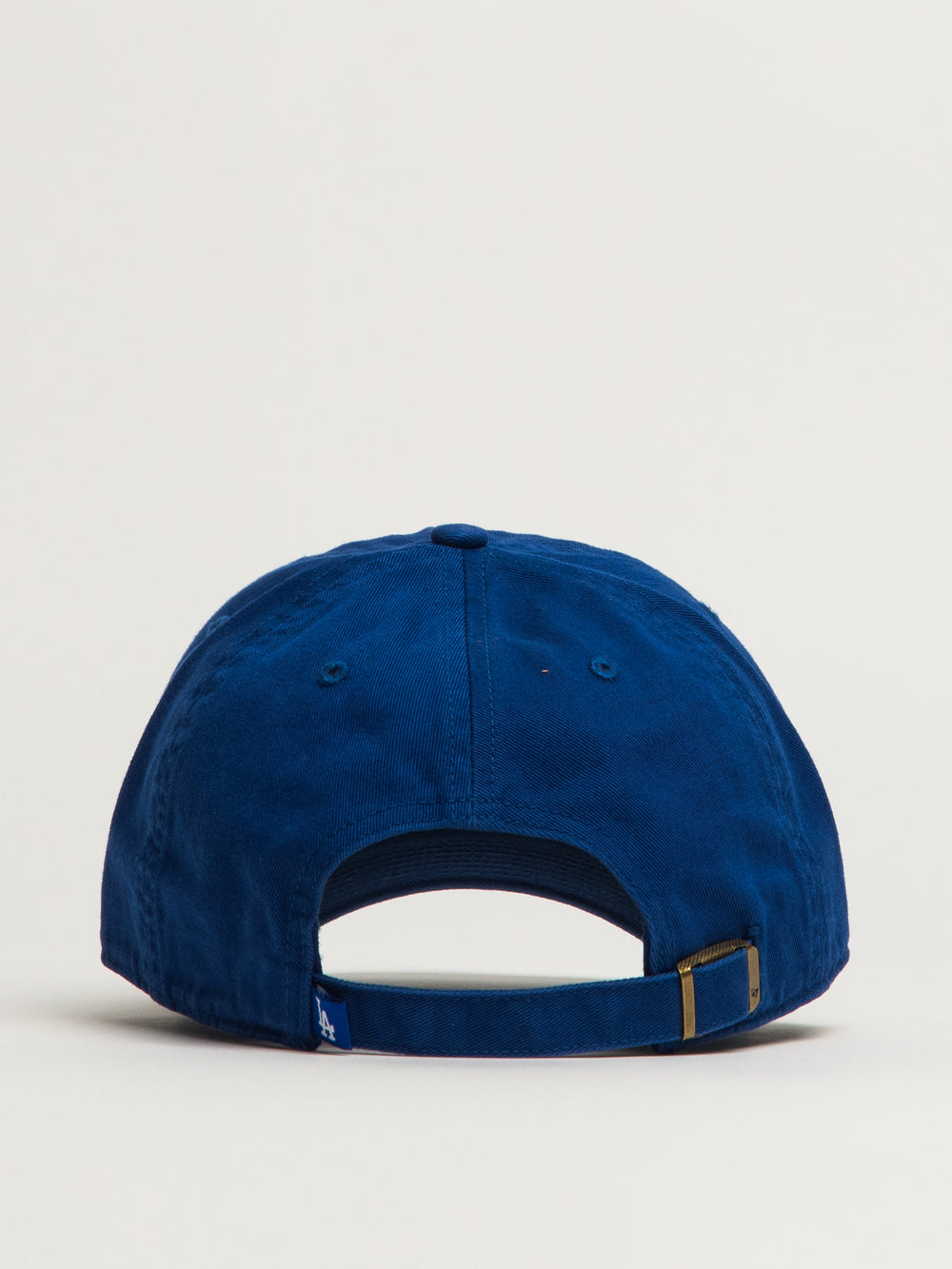 47 NETTOYER LE CHAPEAU DE LA