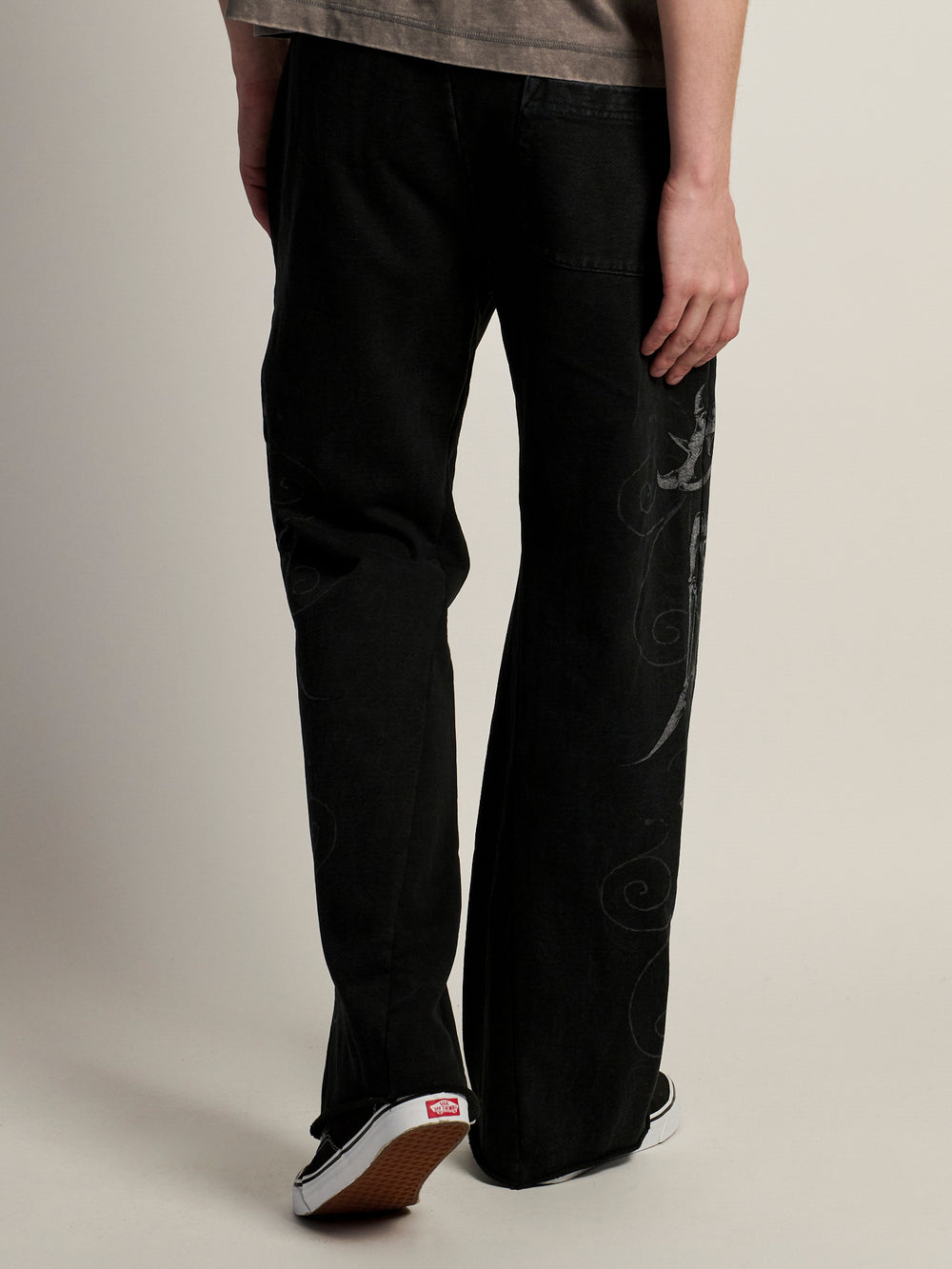 AFFLICTION SKELETON BAGGY SWEATPANT -NOIR
