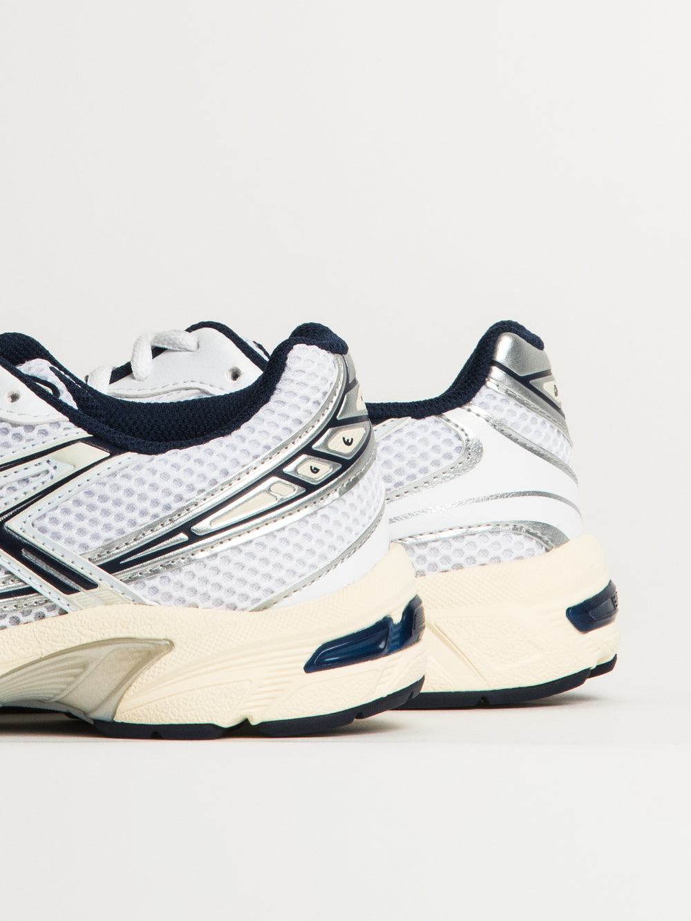 WOMENS ASICS GEL 1130 - WHITE/NAVY