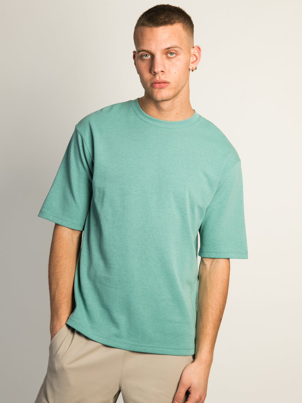 KOLBY KEEP COOL BOXY FIT T-SHIRT- SEAFOAM