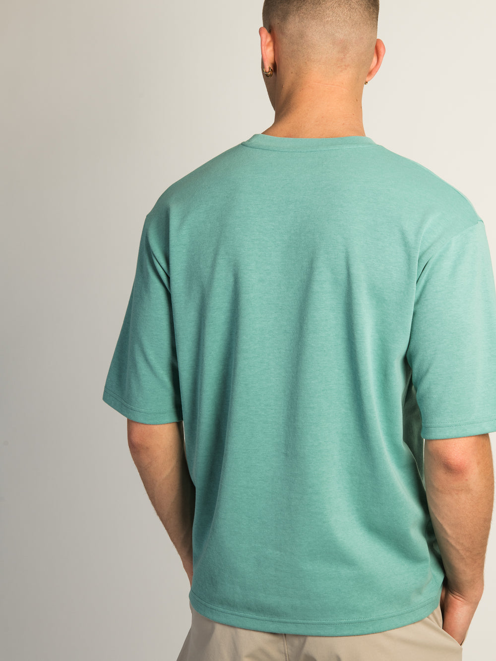 KOLBY KEEP COOL BOXY FIT T-SHIRT- SEAFOAM