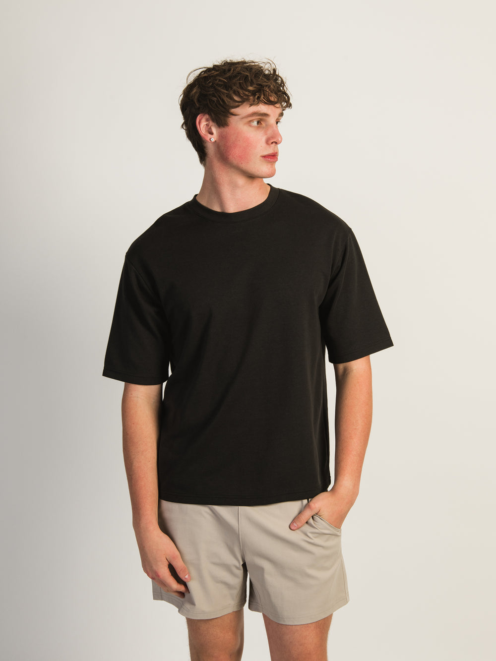 KOLBY KEEP COOL BOXY FIT TEE - BLACK