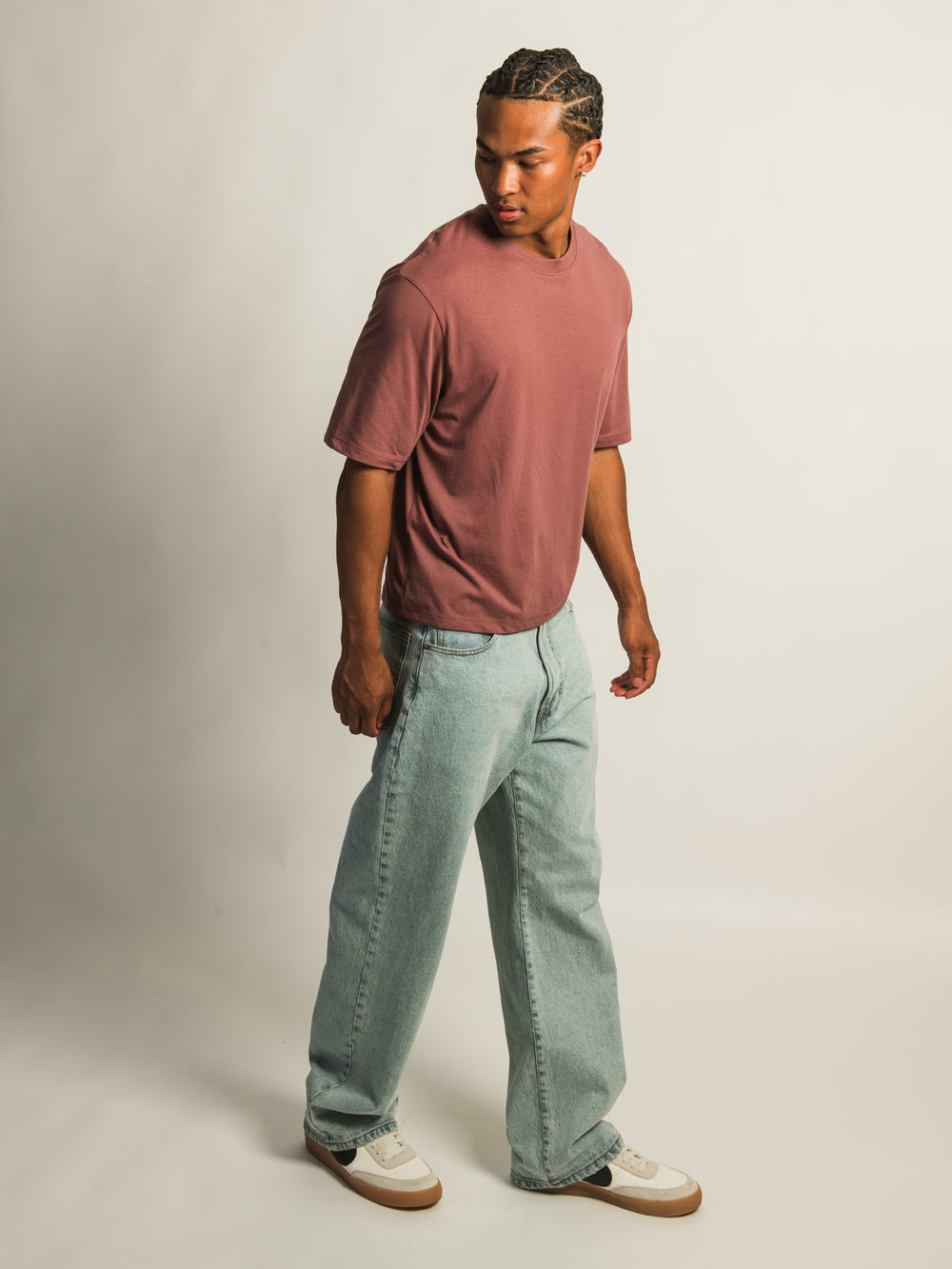 KOLBY SHORT CUT TEE - BURGUNDY
