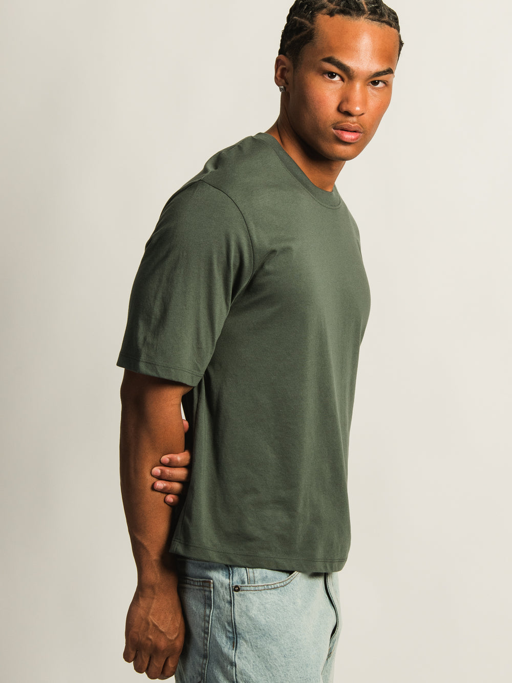BOATHOUSE ESSENTIALS KOLBY SHORT CUT TEE - GREEN - Boathouse