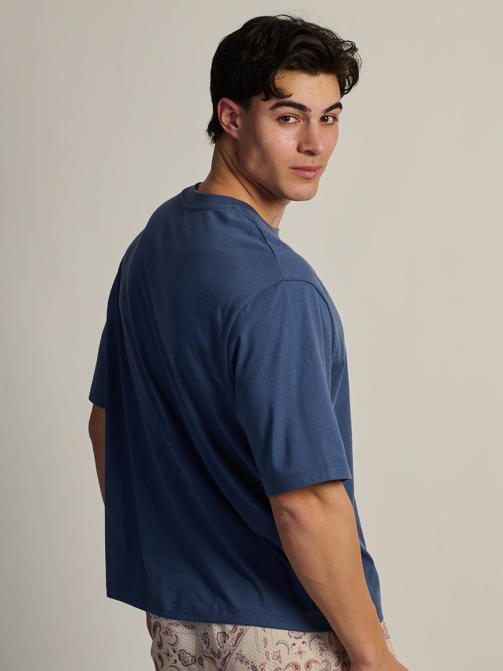 SHORT CUT TEE - VINTAGE BLUE