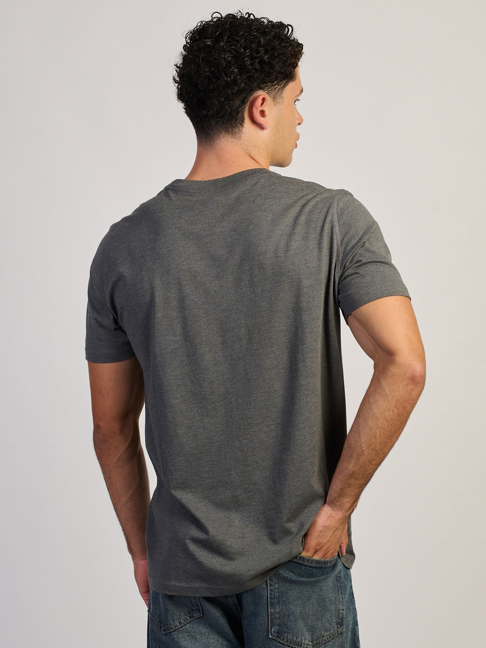 BOATHOUSE VICTOR CREWNECK - CHARCOAL - Boathouse