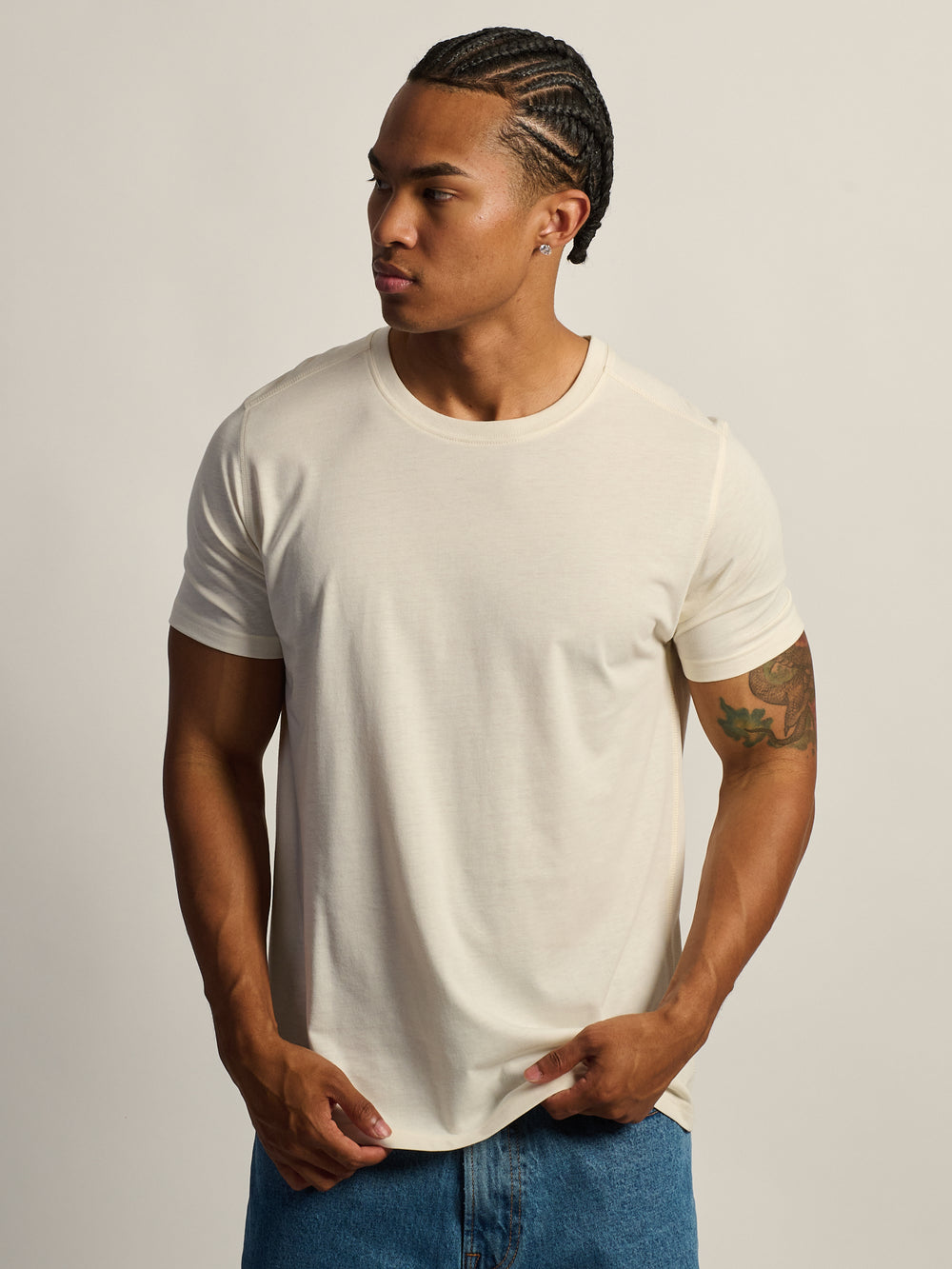 VICTOR CREWNECK TEE - OFF WHITE
