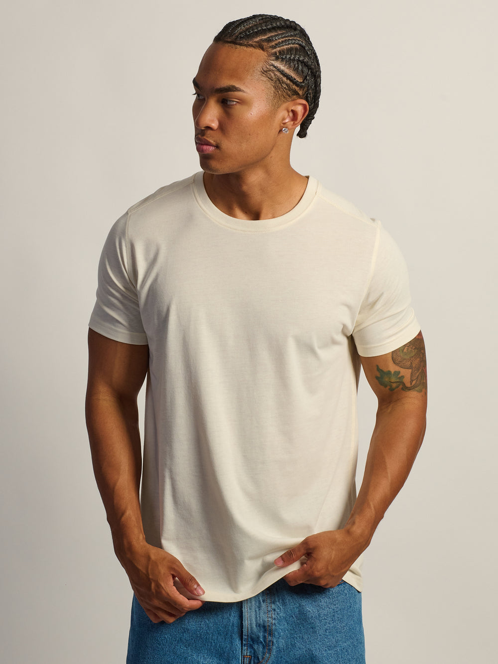 T-SHIRT BOATHOUSE VICTOR CREWNECK – BLANC CASSÉ