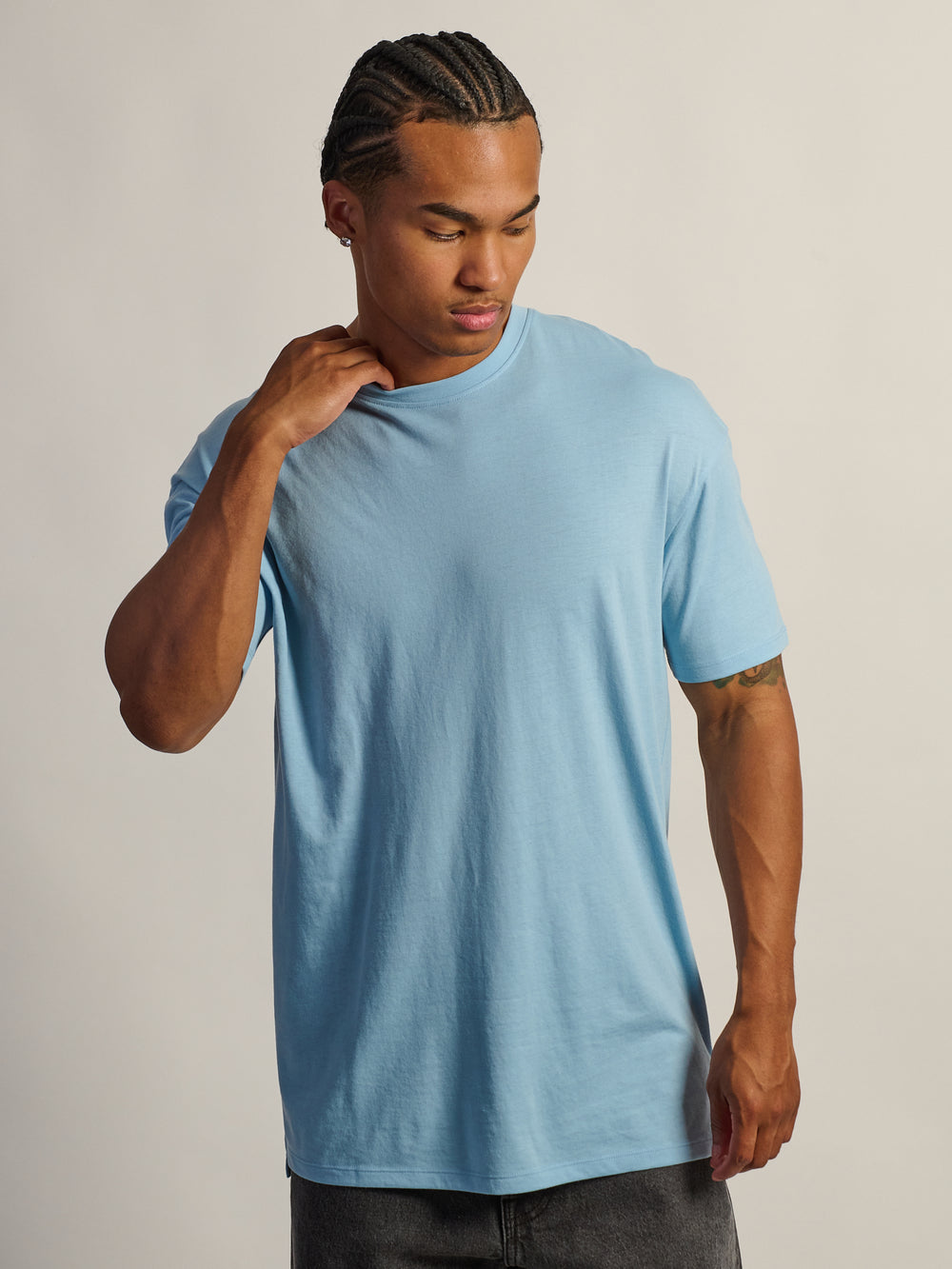 T-SHIRT COUPE LONGUE - BLEU BÉBÉ