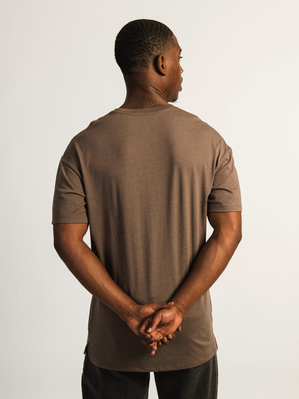 LONG FIT TEE- VINTAGE BROWN