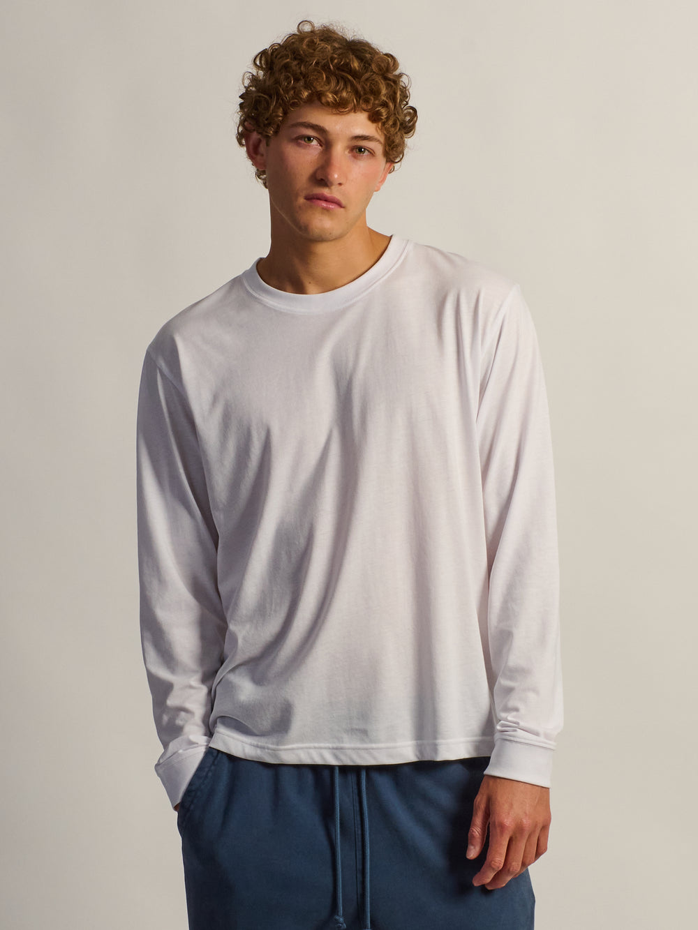 T-SHIRT LONGUES MANCHES -BLANC
