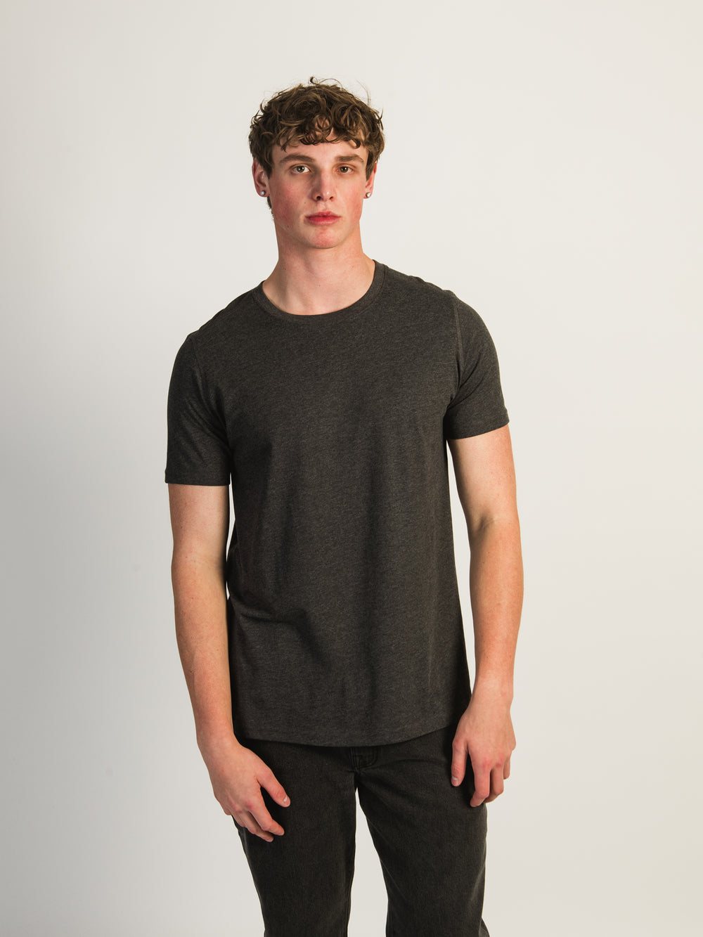 VICTOR CREWNECK TEE - DARK GREY