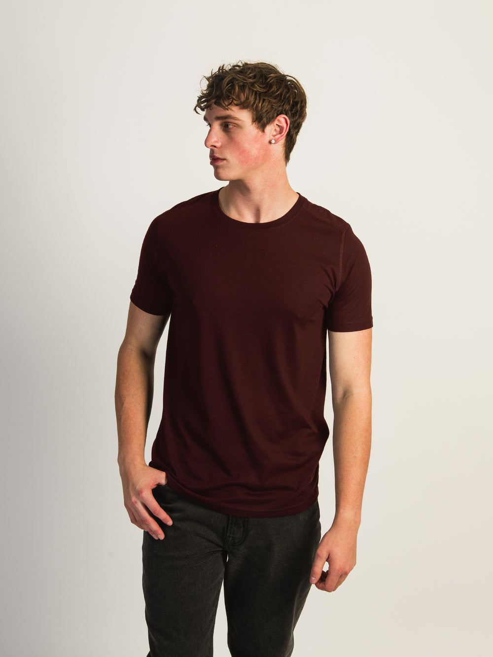 BOATHOUSE ESSENTIALS VICTOR CREWNECK TEE - PLUM - Boathouse