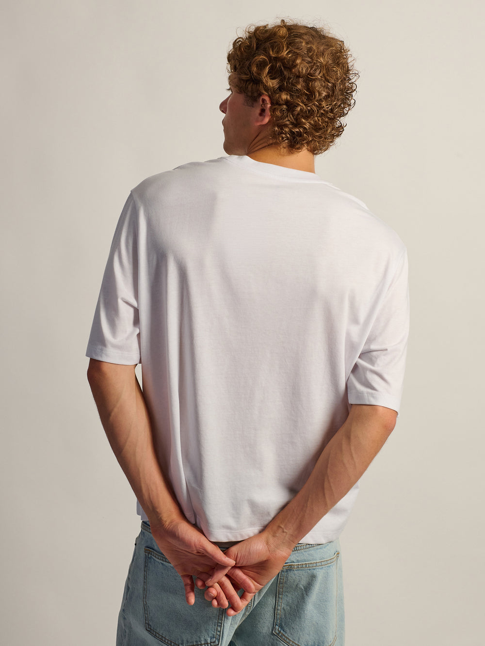KOLBY SHORT CUT TEE - WHITE