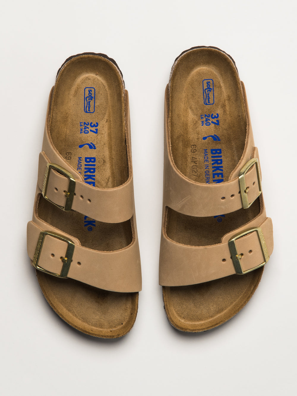 SANDALES EN NUBUCK À SEMELLE SOUPLE BIRKENSTOCK ARIZONA POUR FEMMES - MOYEN/ÉTROIT - SABLE