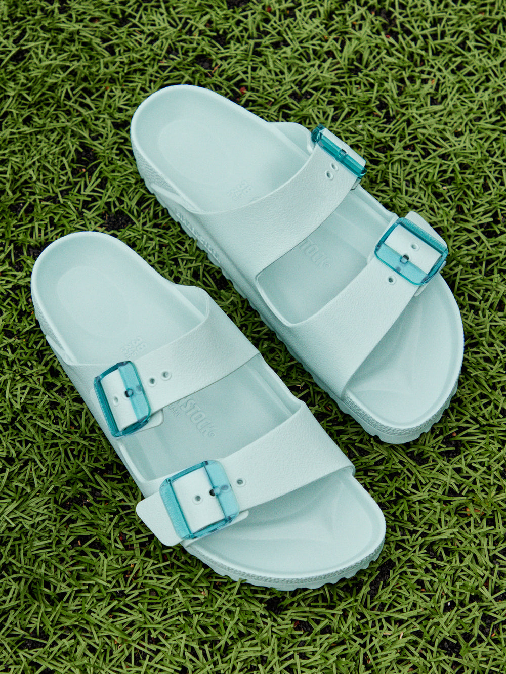 SANDALES BIRKENSTOCK ARIZONA STEALTH EVA POUR FEMMES - MOYEN/ÉTROIT - AQUA