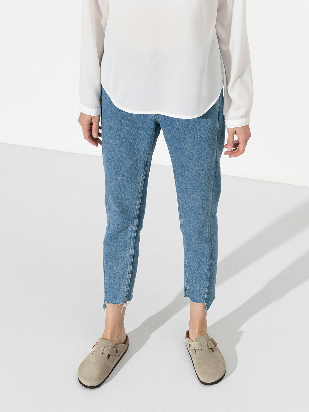 WOMENS BIRKENSTOCK BOSTON SOFT FOOTBED CLOGS - REGULAR - TAUPE