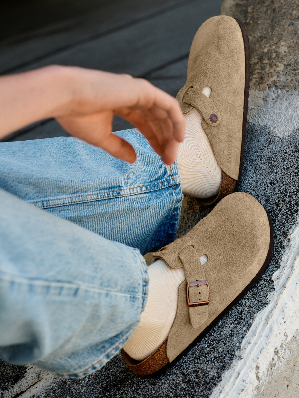 MENS BIRKENSTOCK BOSTON CLOG - TAUPE