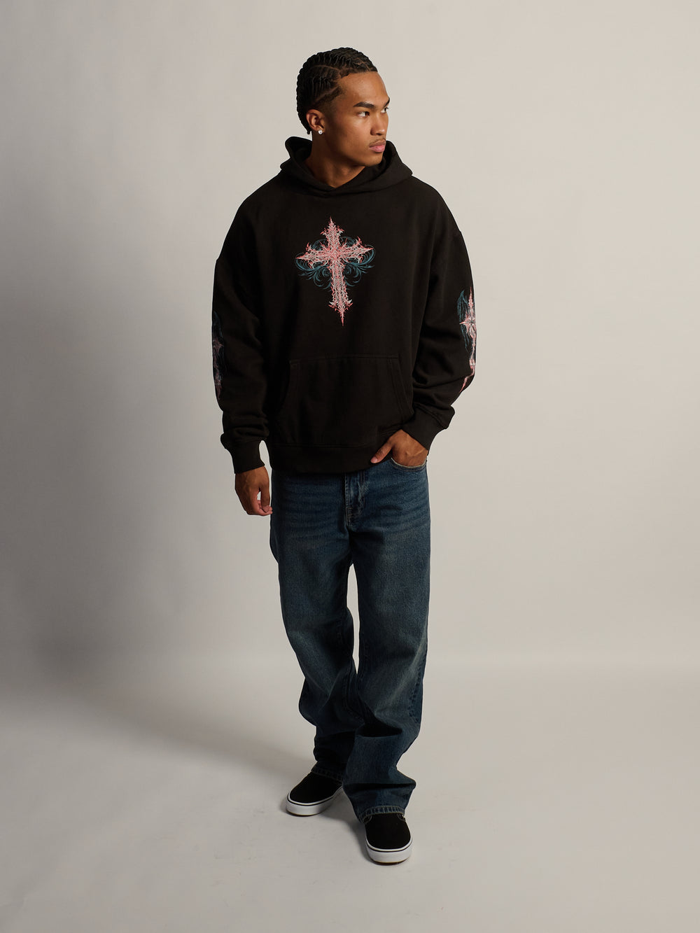 DAGGER CROSS RELAXED FIT HOODIE