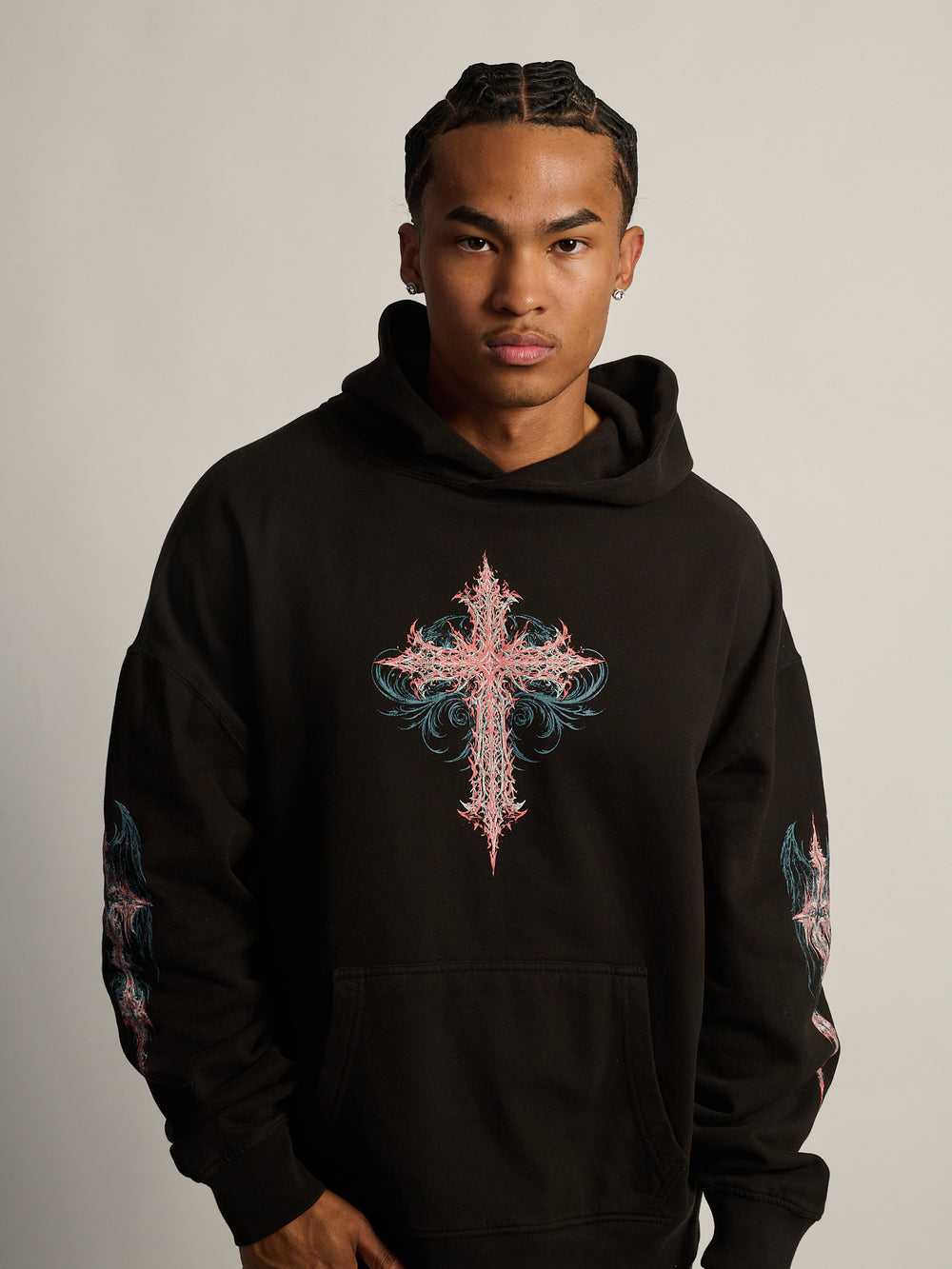 DAGGER CROSS RELAXED FIT HOODIE