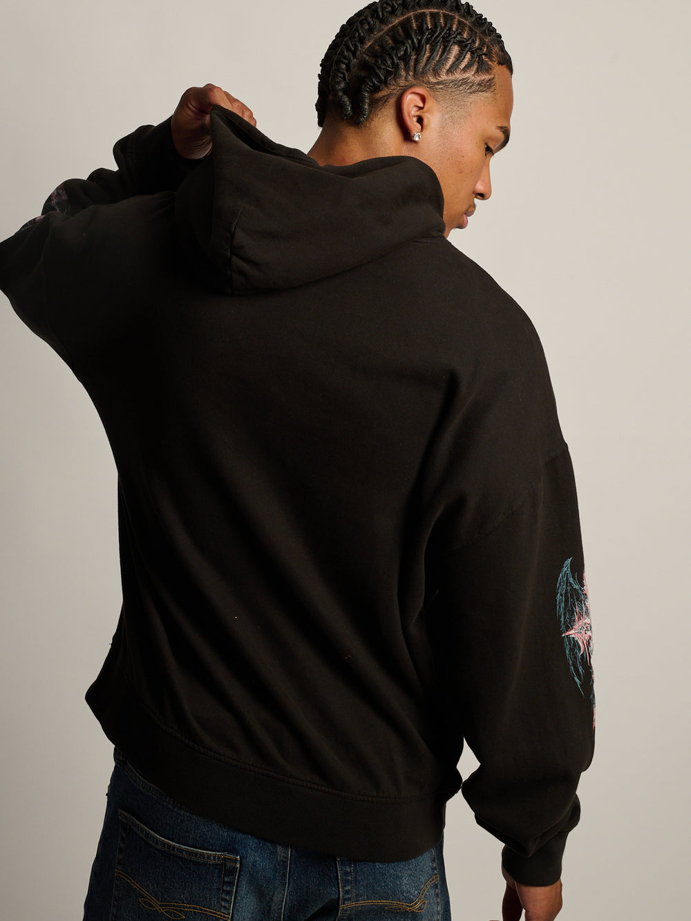 DAGGER CROSS RELAXED FIT HOODIE
