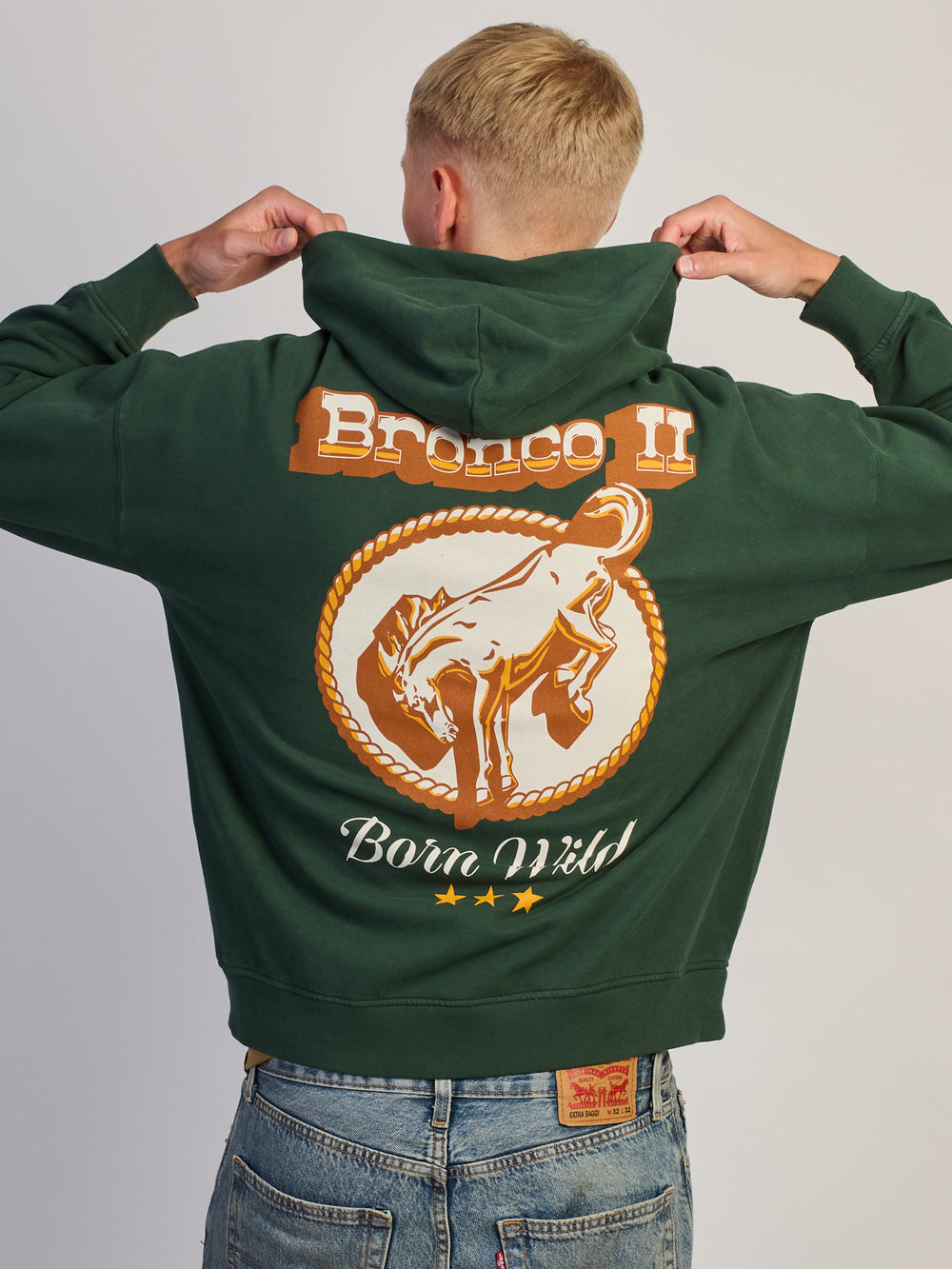 LICENSED WILD WEST BRONCO RELAXED HOODIE - Boathouse