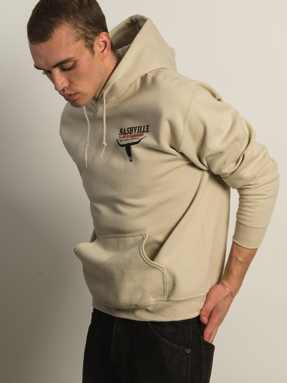 NASHVILLE TENNESSEE PULLOVER HOODIE