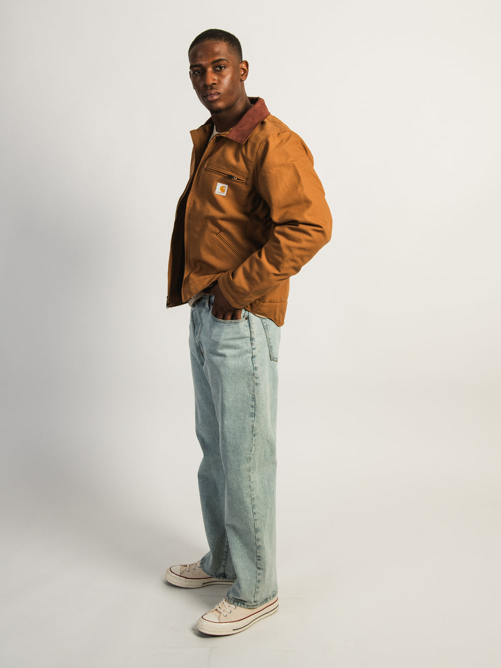 CARHARTT RELAXED FIT LINED DETRIOT JACKET - BROWN