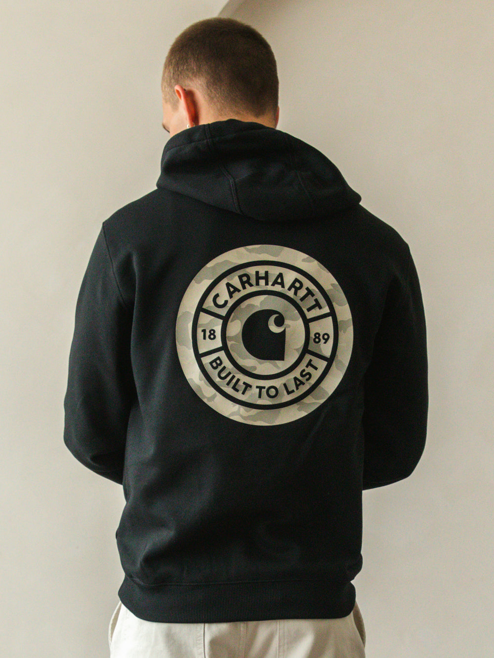 CARHARTT SAWYER CAMO SWEATER - BLACK