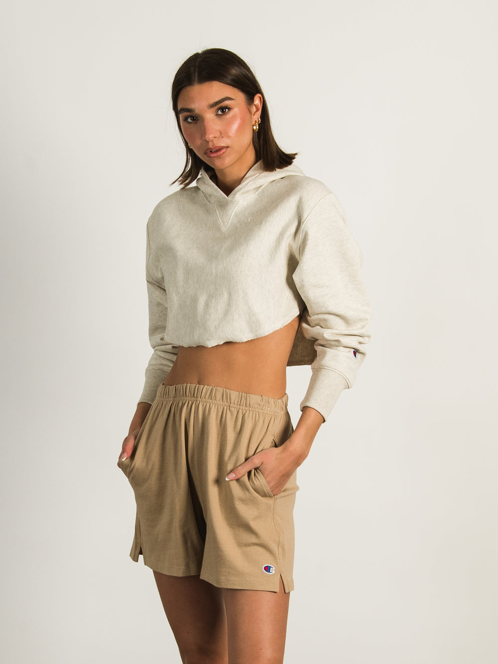 CHAMPION REVERSE WEAVE CROP CURVE HEM HOODIE - CLEARANCE