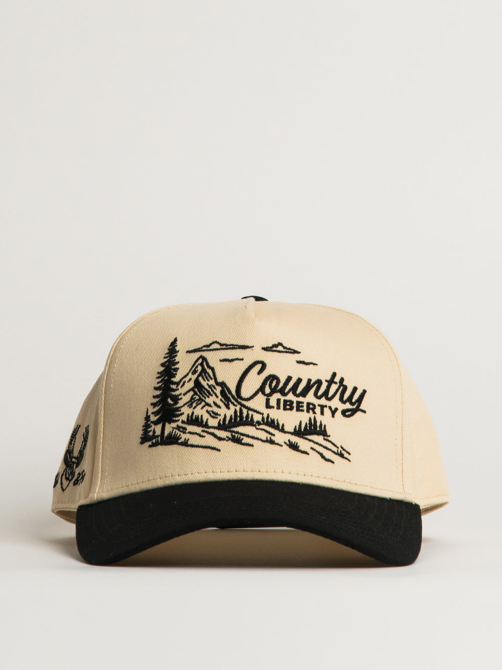 COUNTRY LIBERTY IN THE COUNTRY HAT