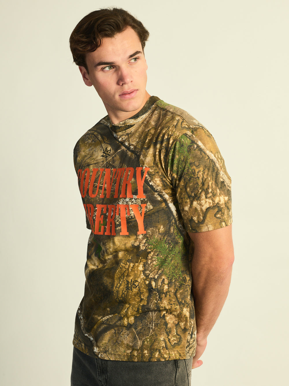 COUNTRY LIBERTY REAL TREE CAMO T-SHIRT