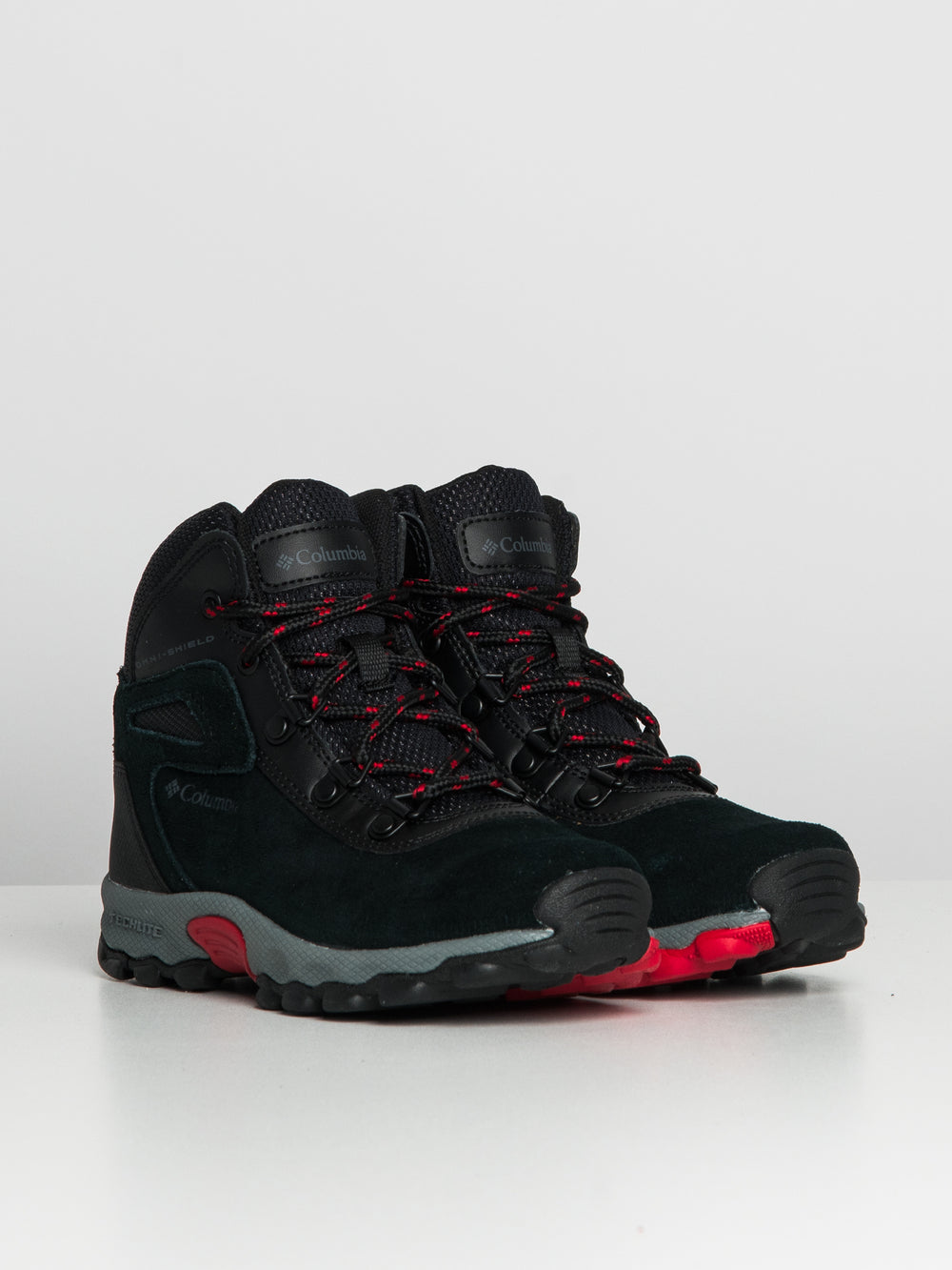 KIDS COLUMBIA YOUTH NEWTON RIDGE AMPED BOOT - CLEARANCE