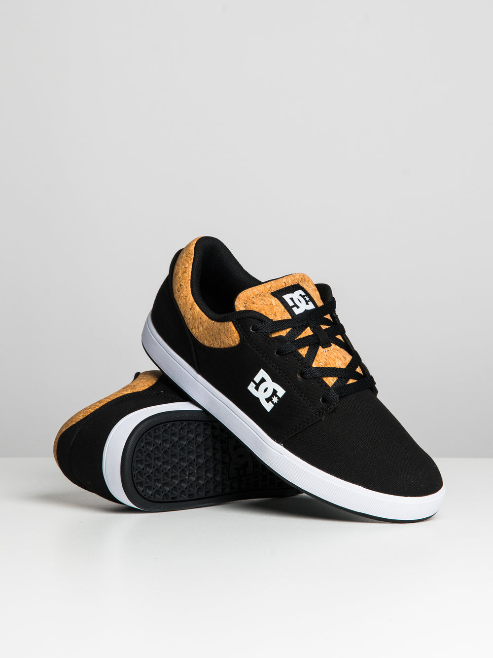 MENS DC SHOES CRISIS 2 - CLEARANCE
