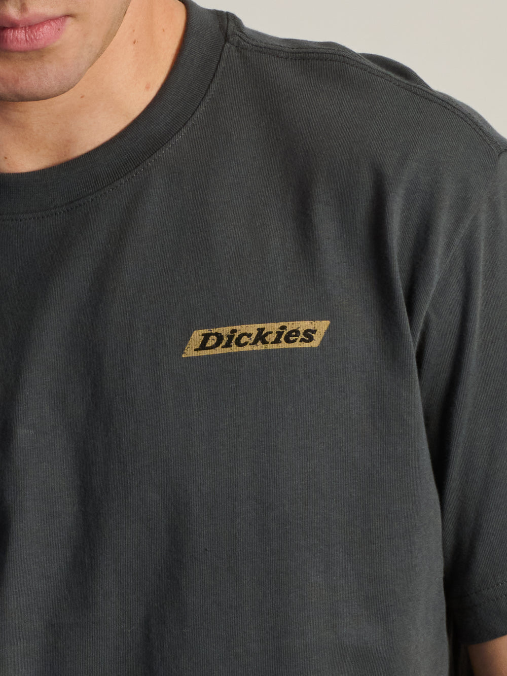 DICKIES CAMO T-SHIRT