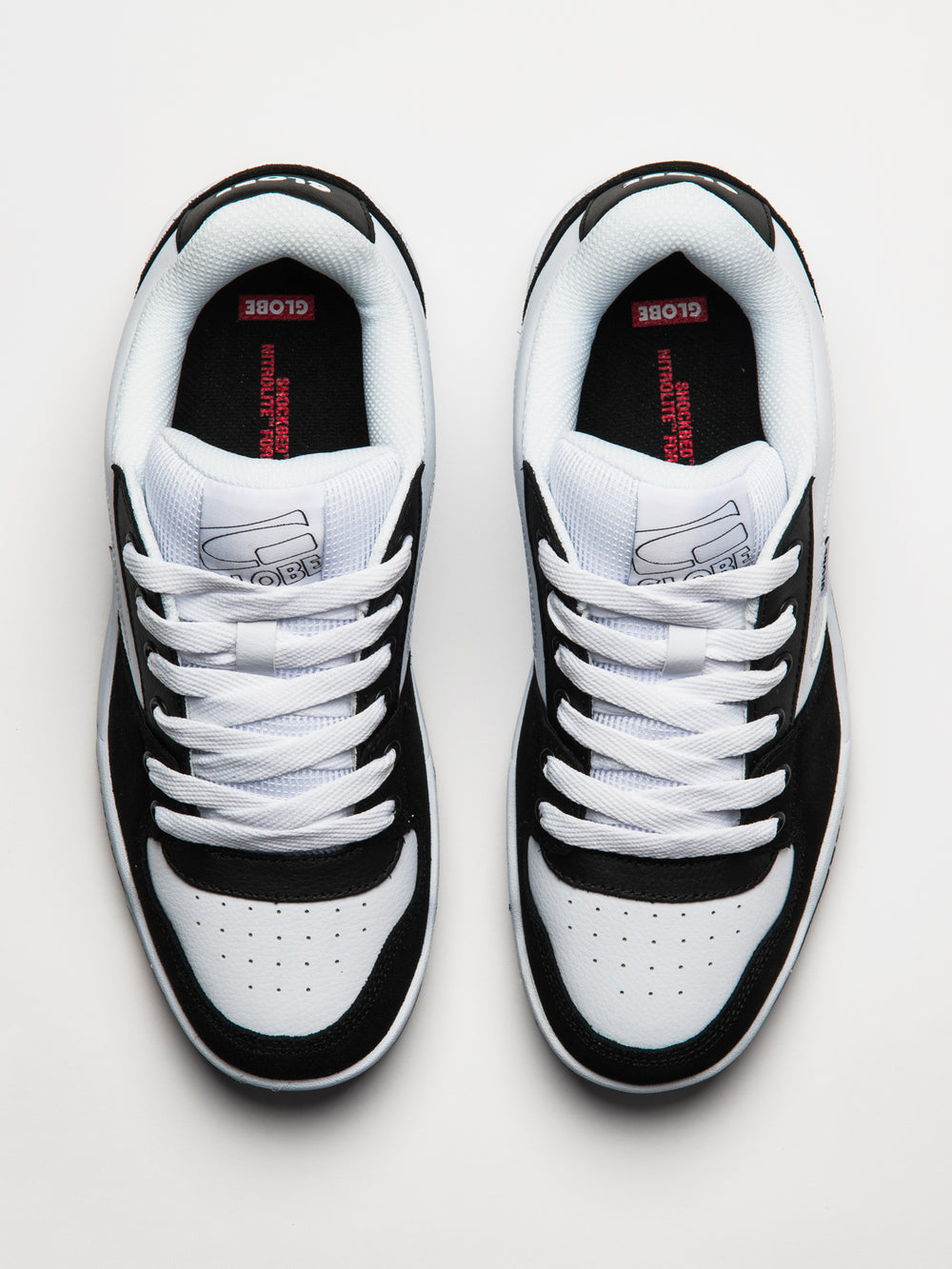 MENS GLOBE MOJO 2.0 SNEAKER - BLACK/WHITE