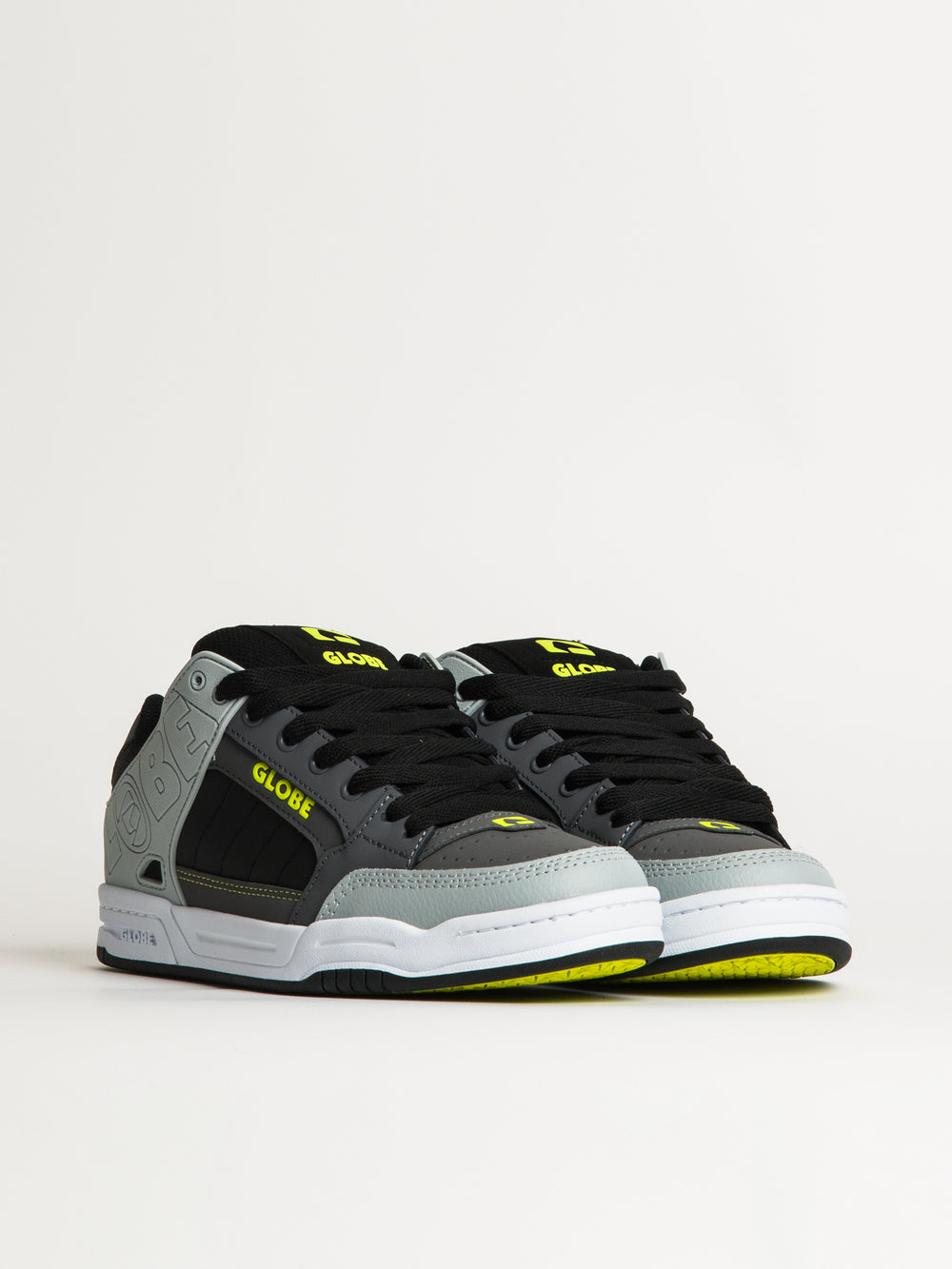 MENS GLOBE TILT SNEAKER - GREYSCALE/BLACK