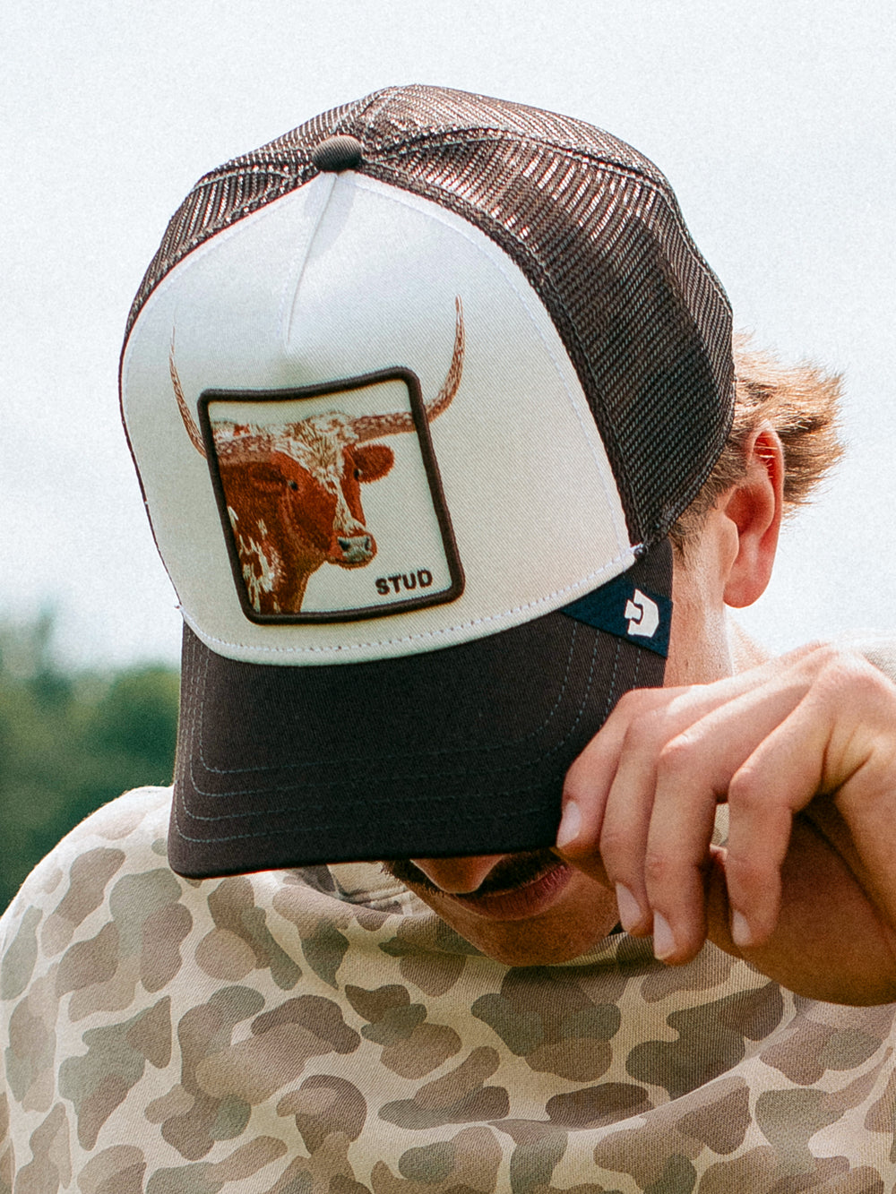 GOORIN BROS OVER THE LINE LONGHORN TRUCKER HAT - BROWN