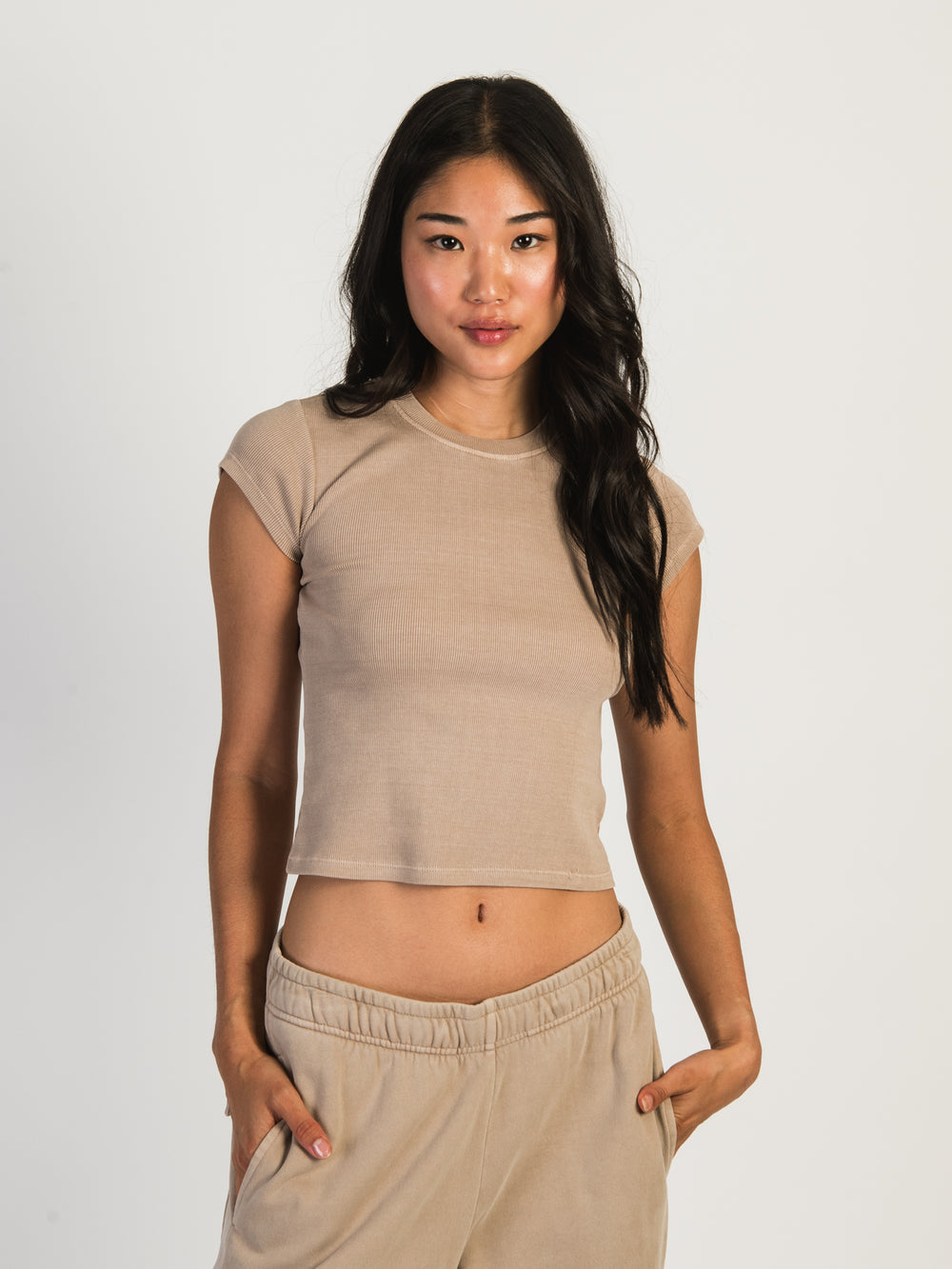 HARLOW RIBBED SHORT SLEEVE BABY TEE - MOCHA - CLEARANCE