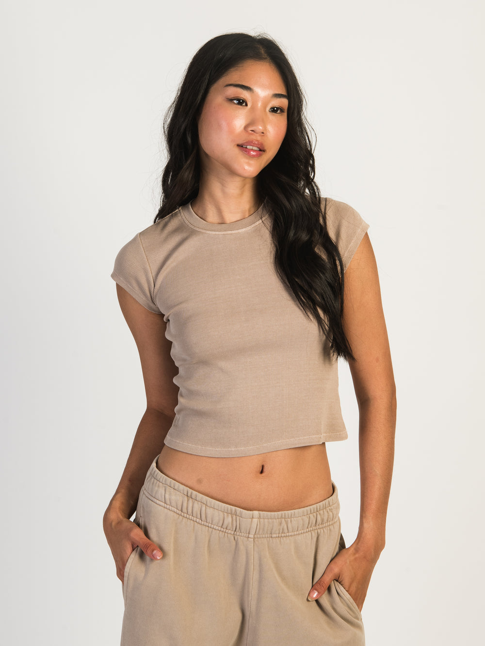 HARLOW RIBBED SHORT SLEEVE BABY TEE - MOCHA - CLEARANCE
