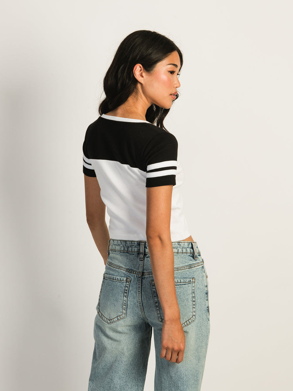 HARLOW JESSIE TEE - BLACK WHITE - CLEARANCE