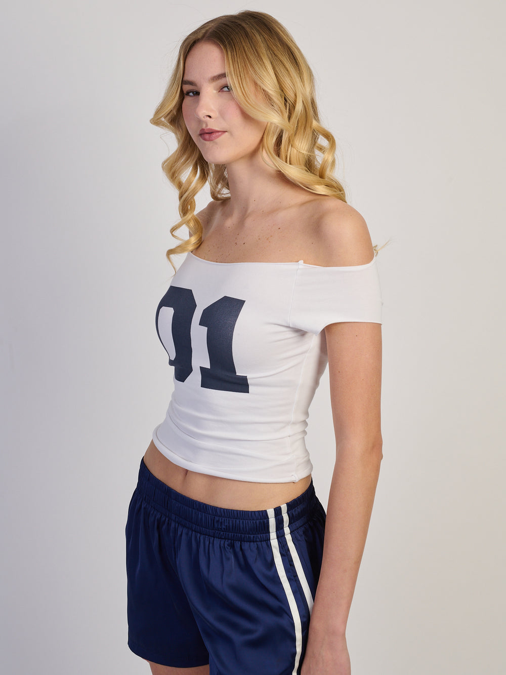 HARLOW CLAIRE TEE - WHITE