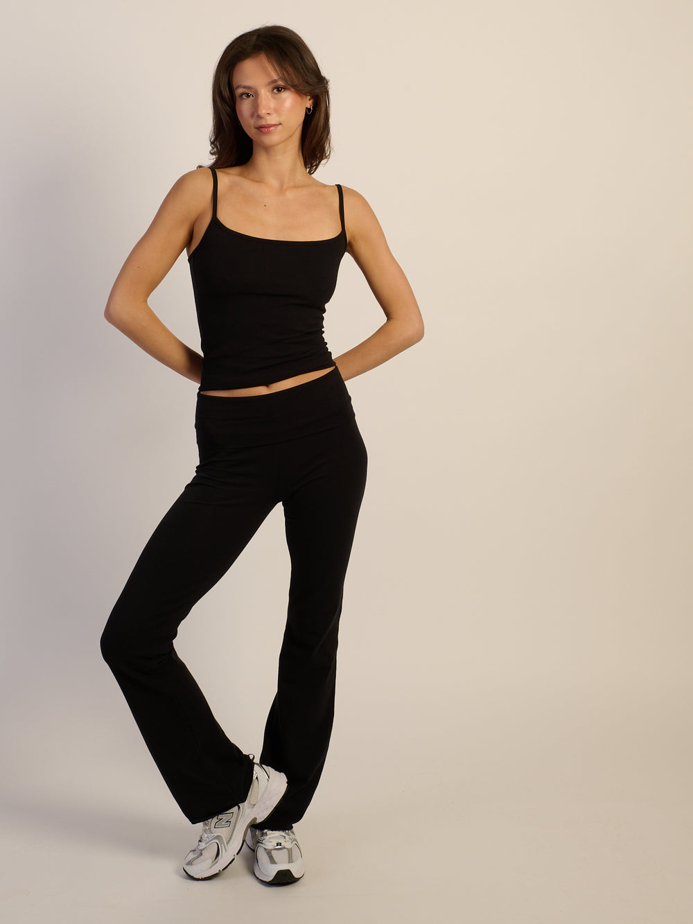 HARLOW GIA TANK TOP - BLACK