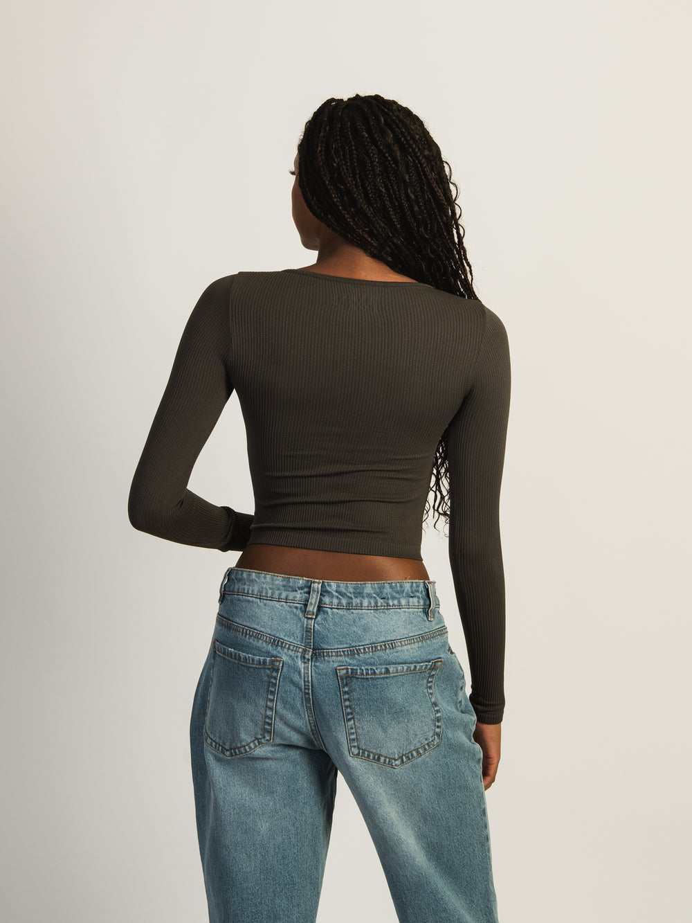 HARLOW HARPER NOTCH LONG SLEEVE - CHARCOAL - CLEARANCE