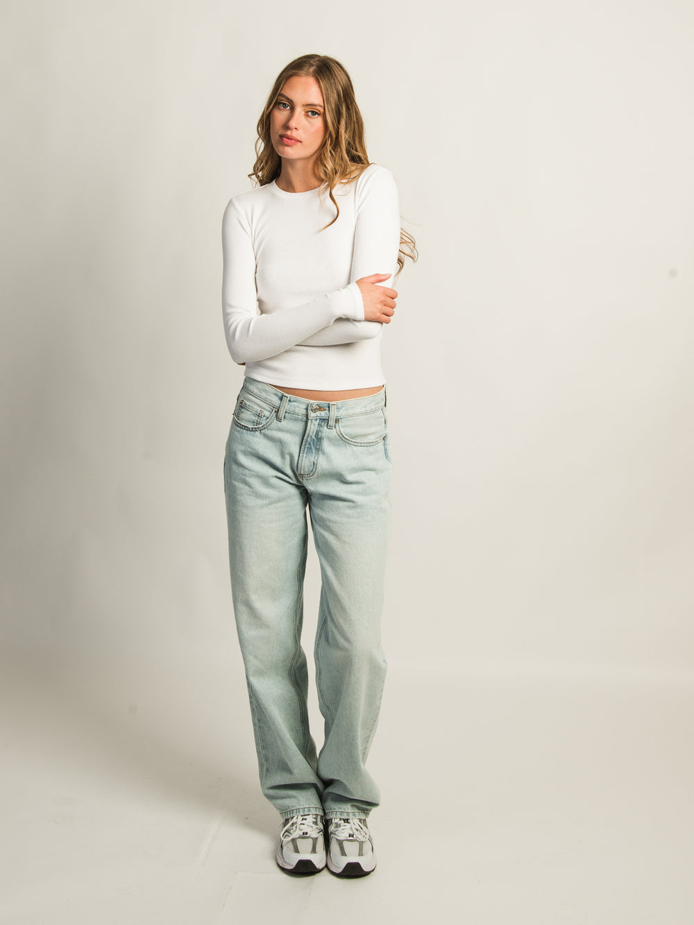 T-SHIRT RAS DU COU HARLOW ESSENTIAL MANCHES LONGUES