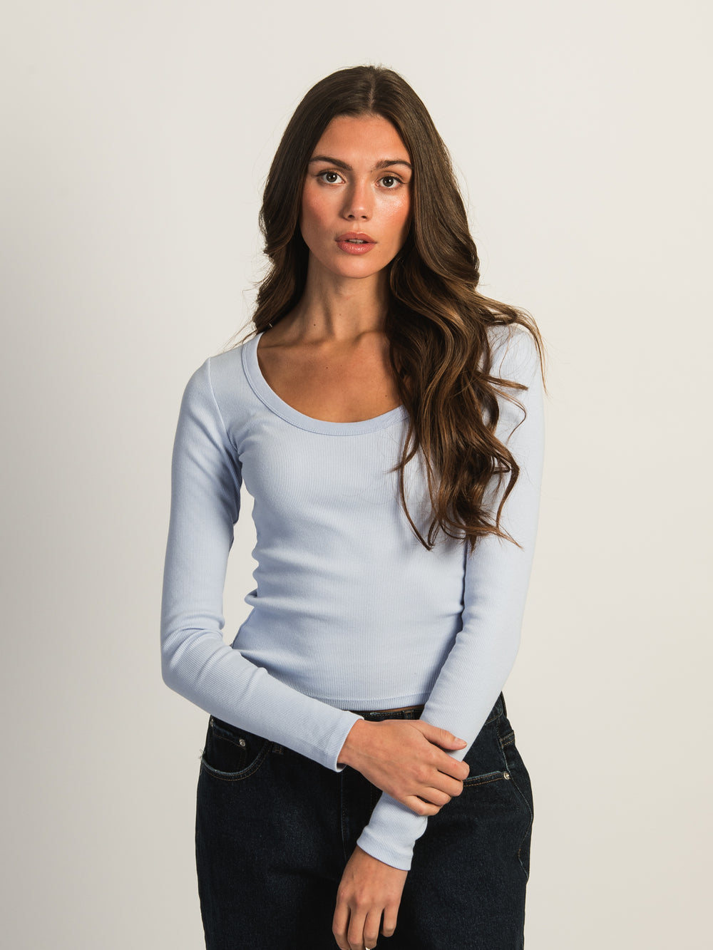 HARLOW ESSENTIAL LONG SLEEVE SCOOPNECK - PERIWINKLE