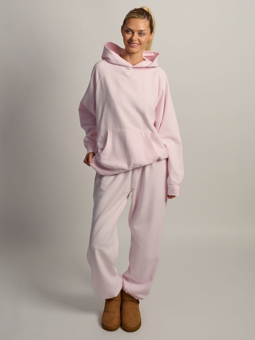 HARLOW CLOUD HOODIE - BABY PINK