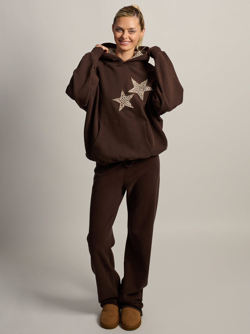 HARLOW CLOUD HOODIE - APPLIQUE - BROWN