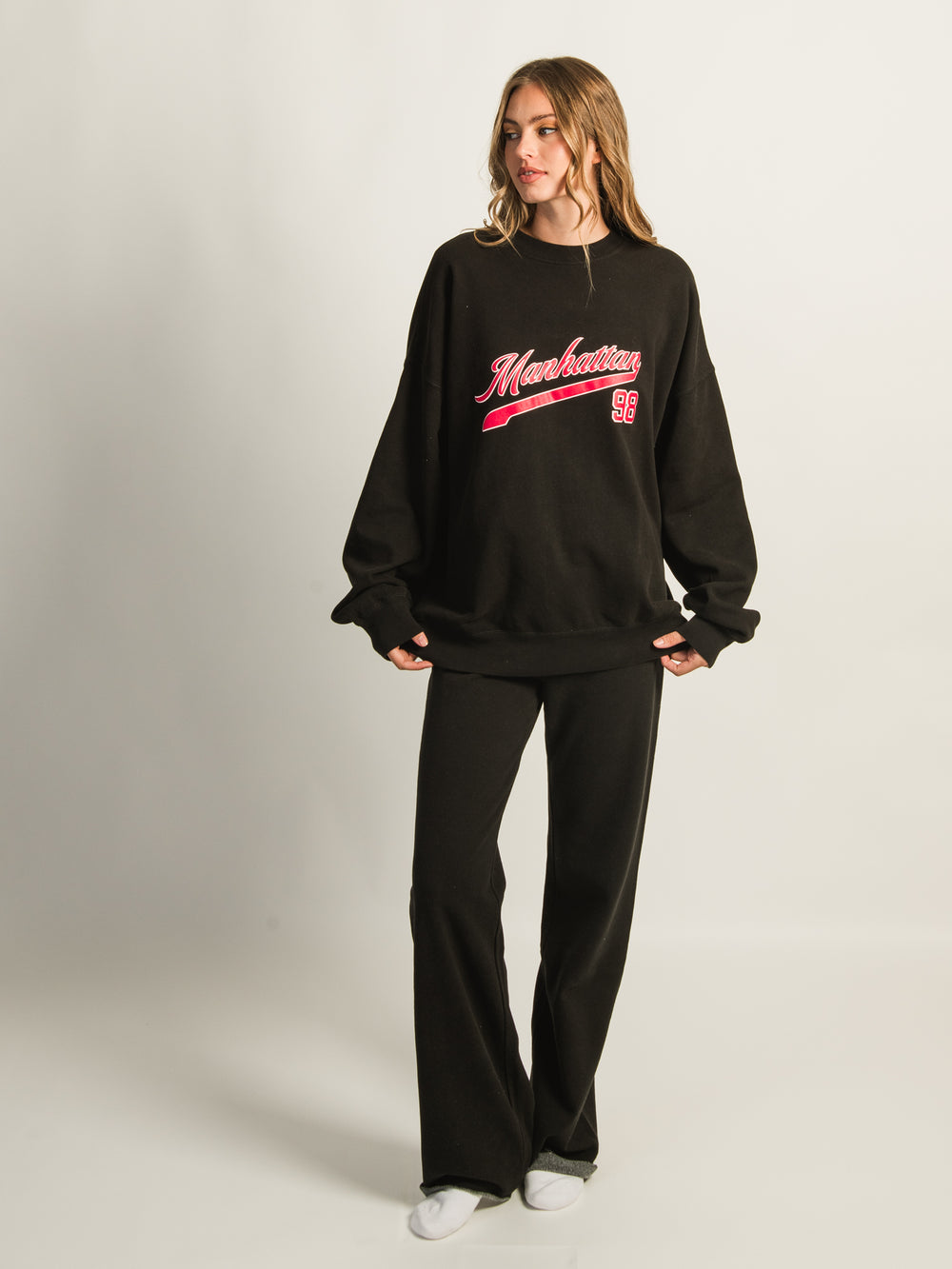 HARLOW MICHELLE CREWNECK - BLACK