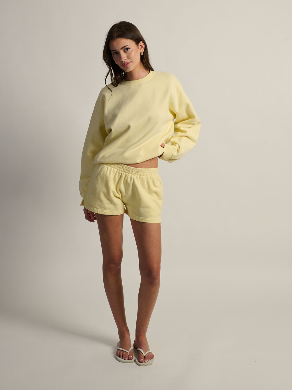 HARLOW CORINNA CREWNECK - YELLOW